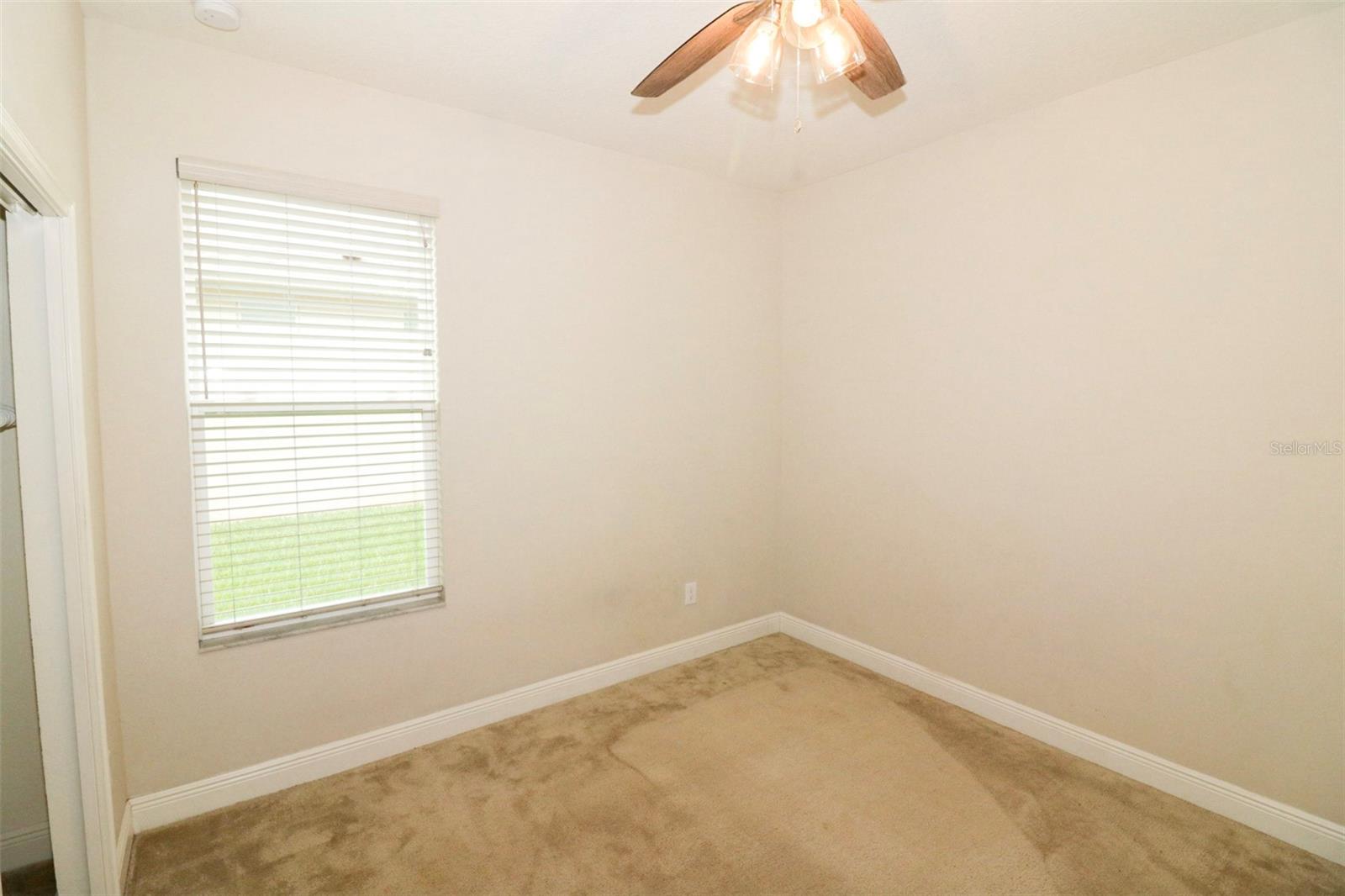 Image 23 of 40 For 27065 Sora Boulevard
