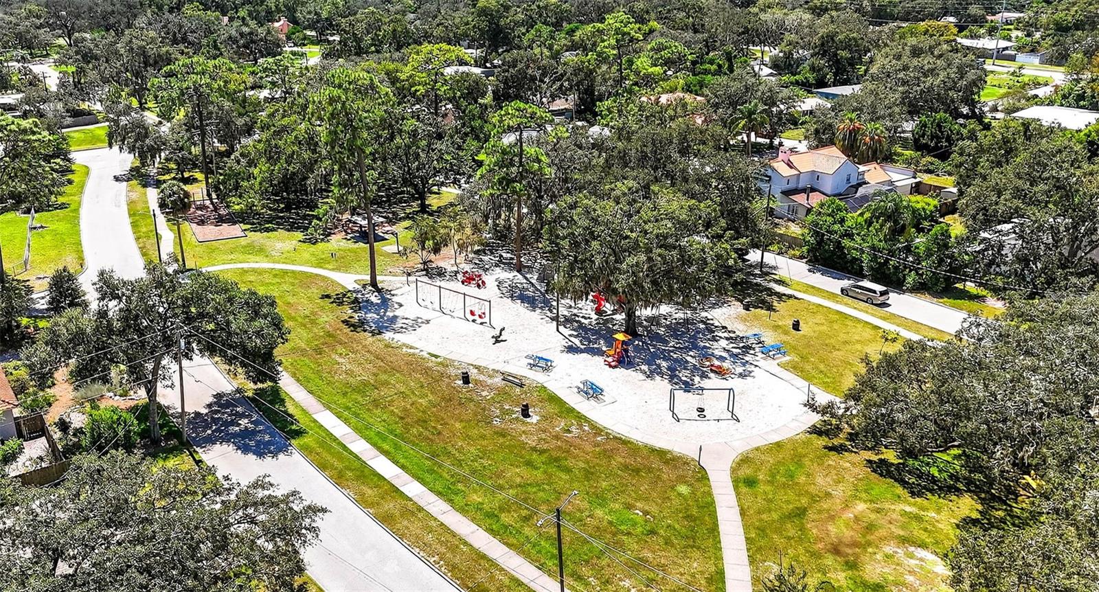 Image 23 of 60 For 216 Glen Arven Avenue