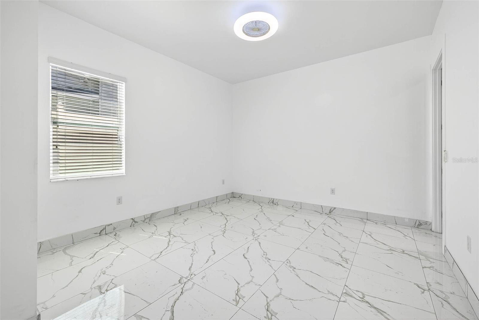Image 45 of 60 For 216 Glen Arven Avenue
