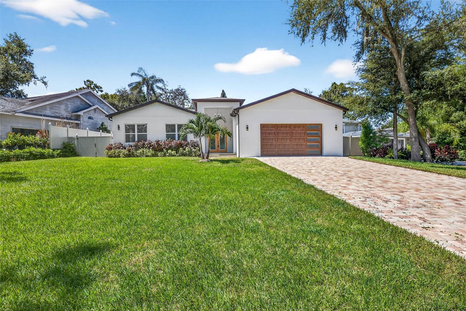 Image 58 of 60 For 216 Glen Arven Avenue