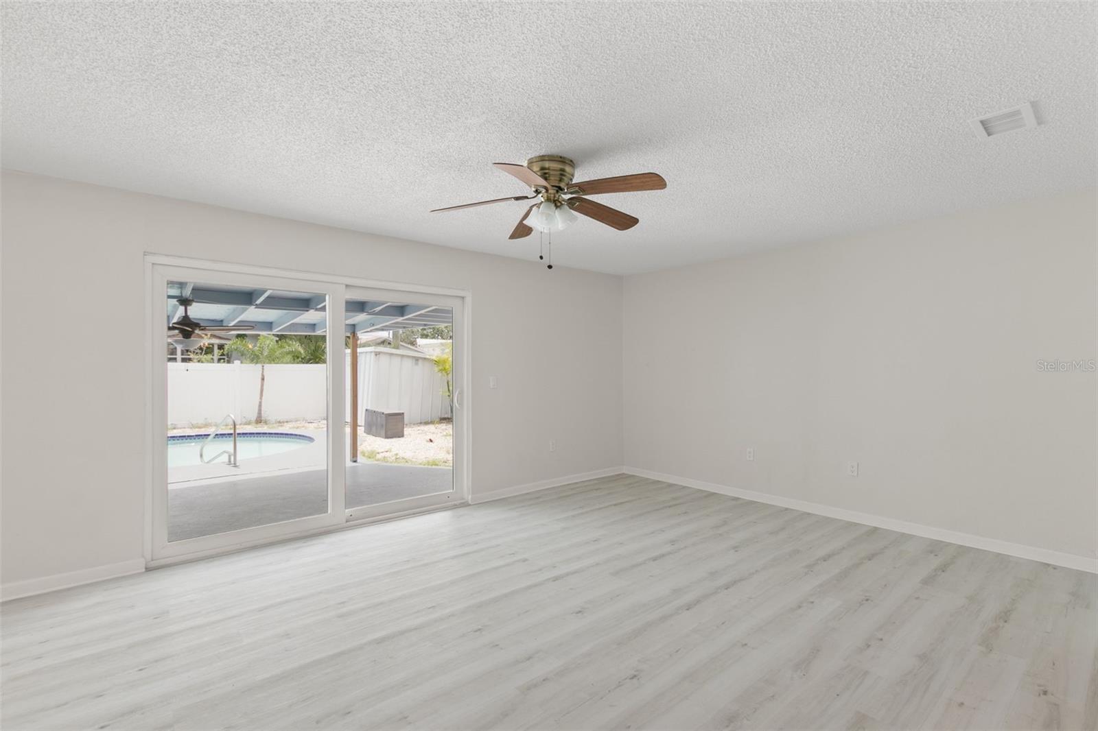Image 16 of 35 For 310 94th Avenue N