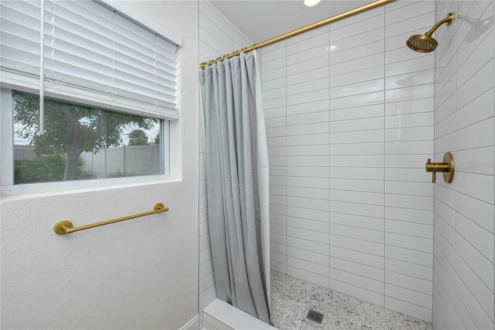 Image 18 of 53 For 434 77th Avenue