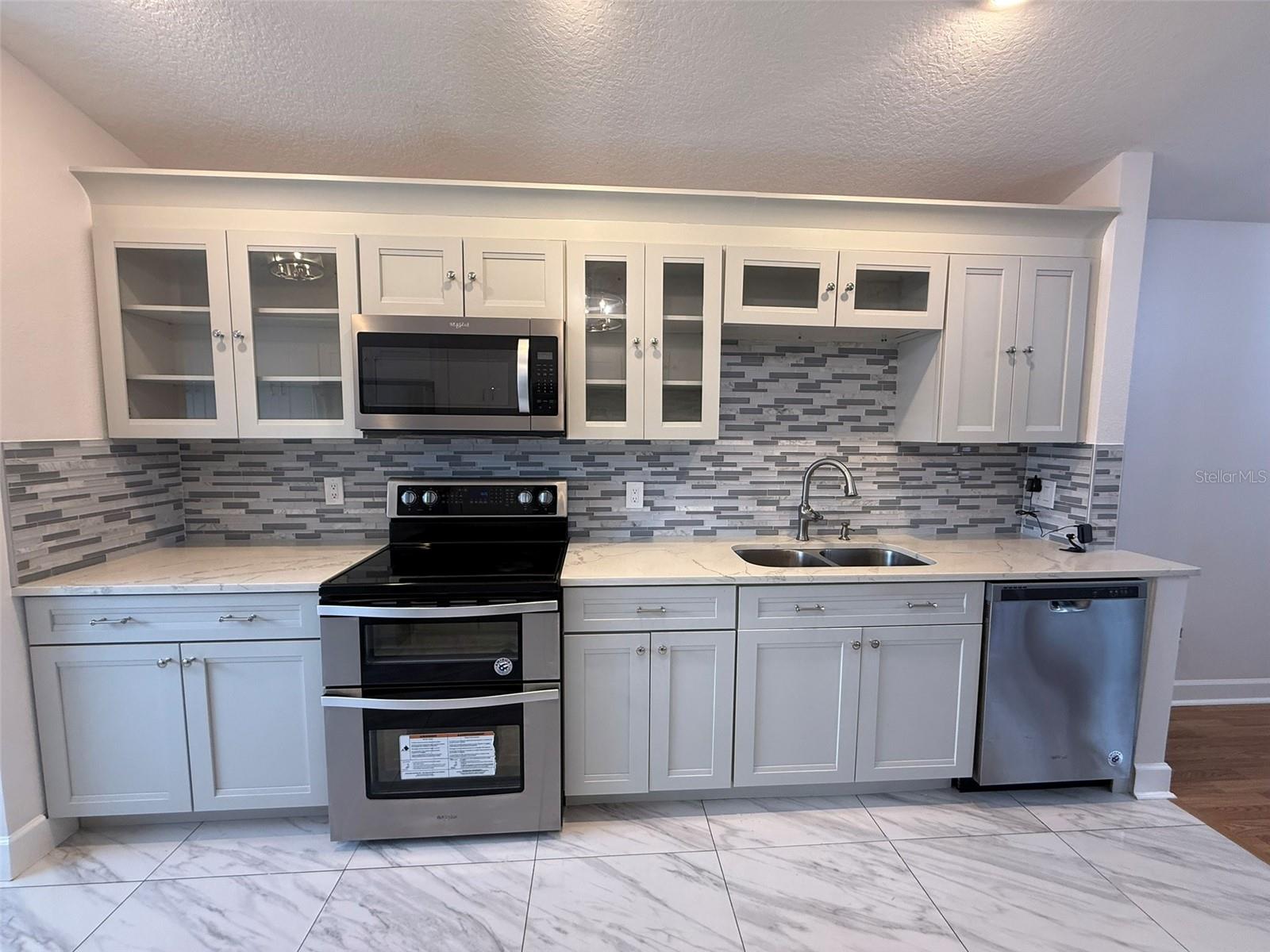 Image 13 of 39 For 212 Arbor Woods Circle