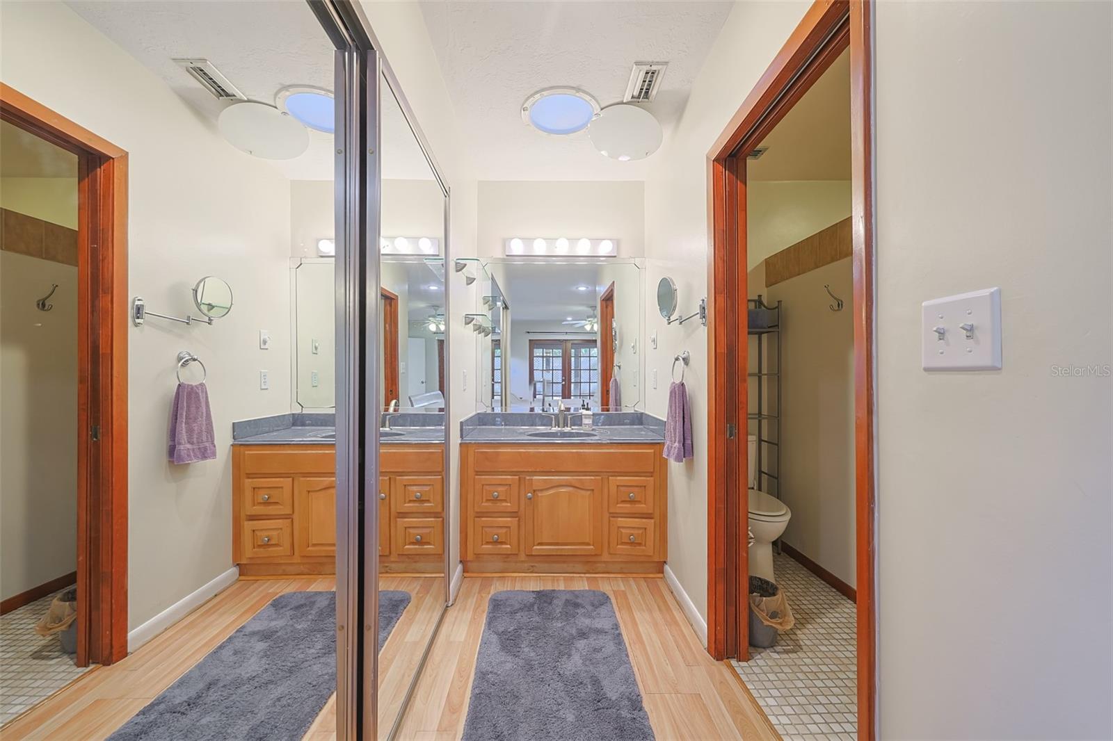 Image 16 of 37 For 8012 26th Avenue N