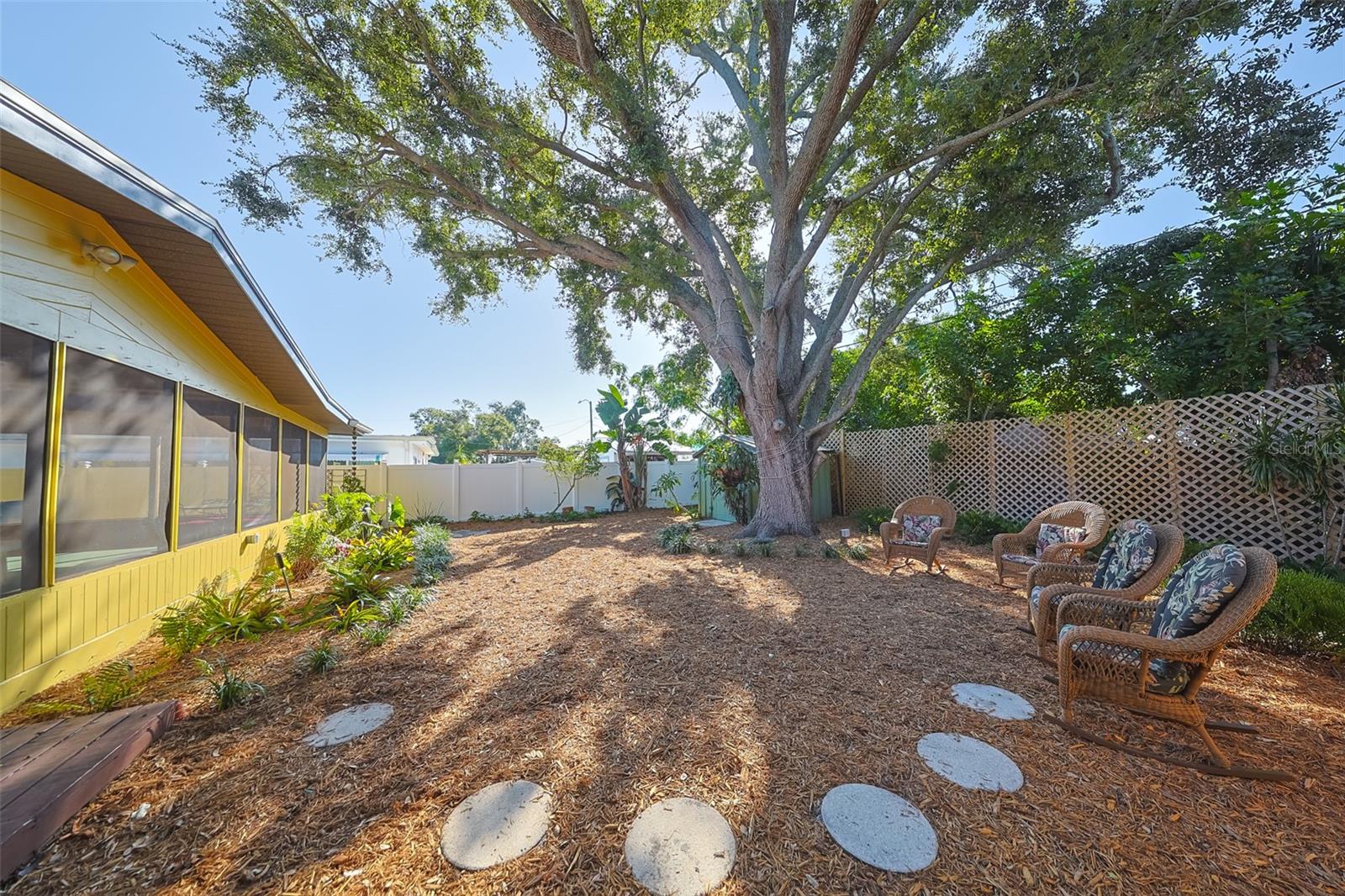 Image 34 of 37 For 8012 26th Avenue N