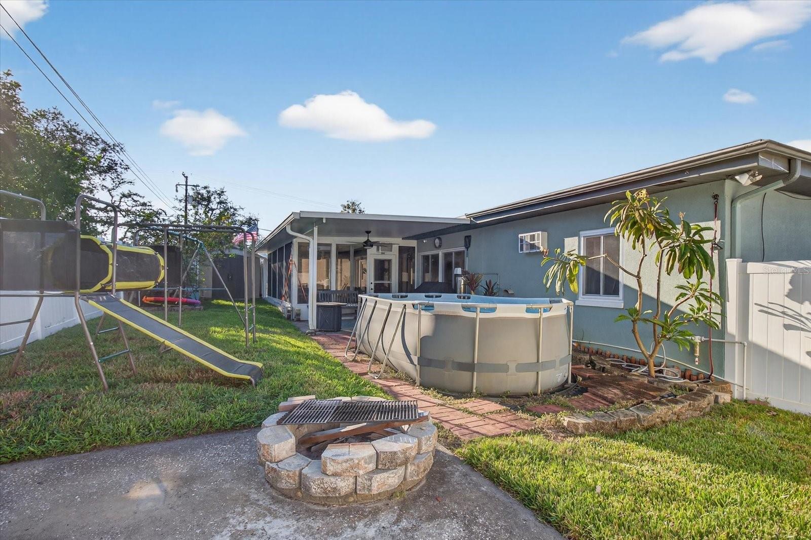 Image 64 of 93 For 1241 Lake Drive