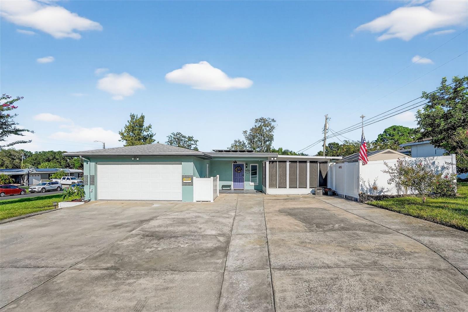 Image 85 of 93 For 1241 Lake Drive