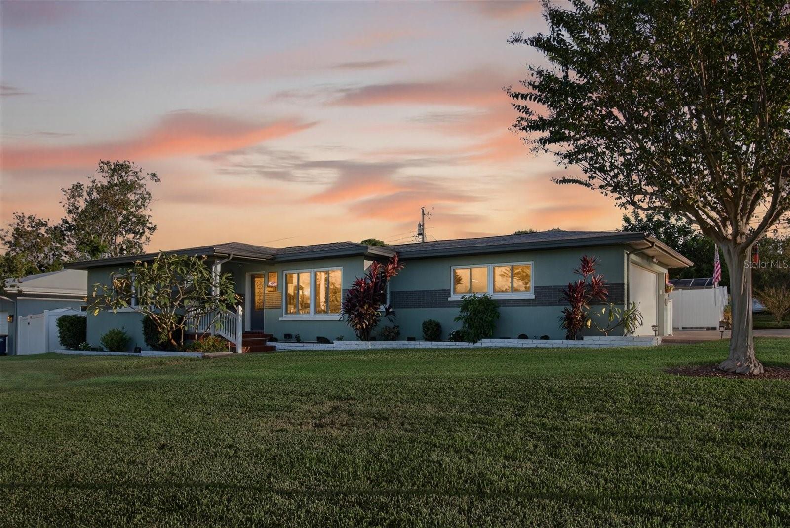 Image 87 of 93 For 1241 Lake Drive