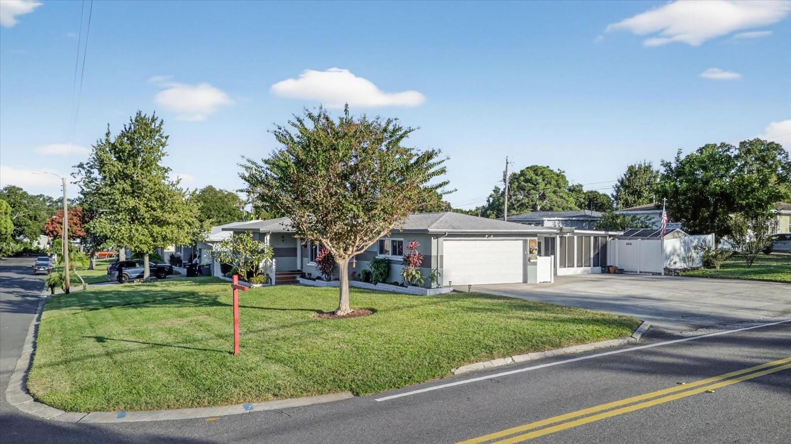 Image 90 of 93 For 1241 Lake Drive