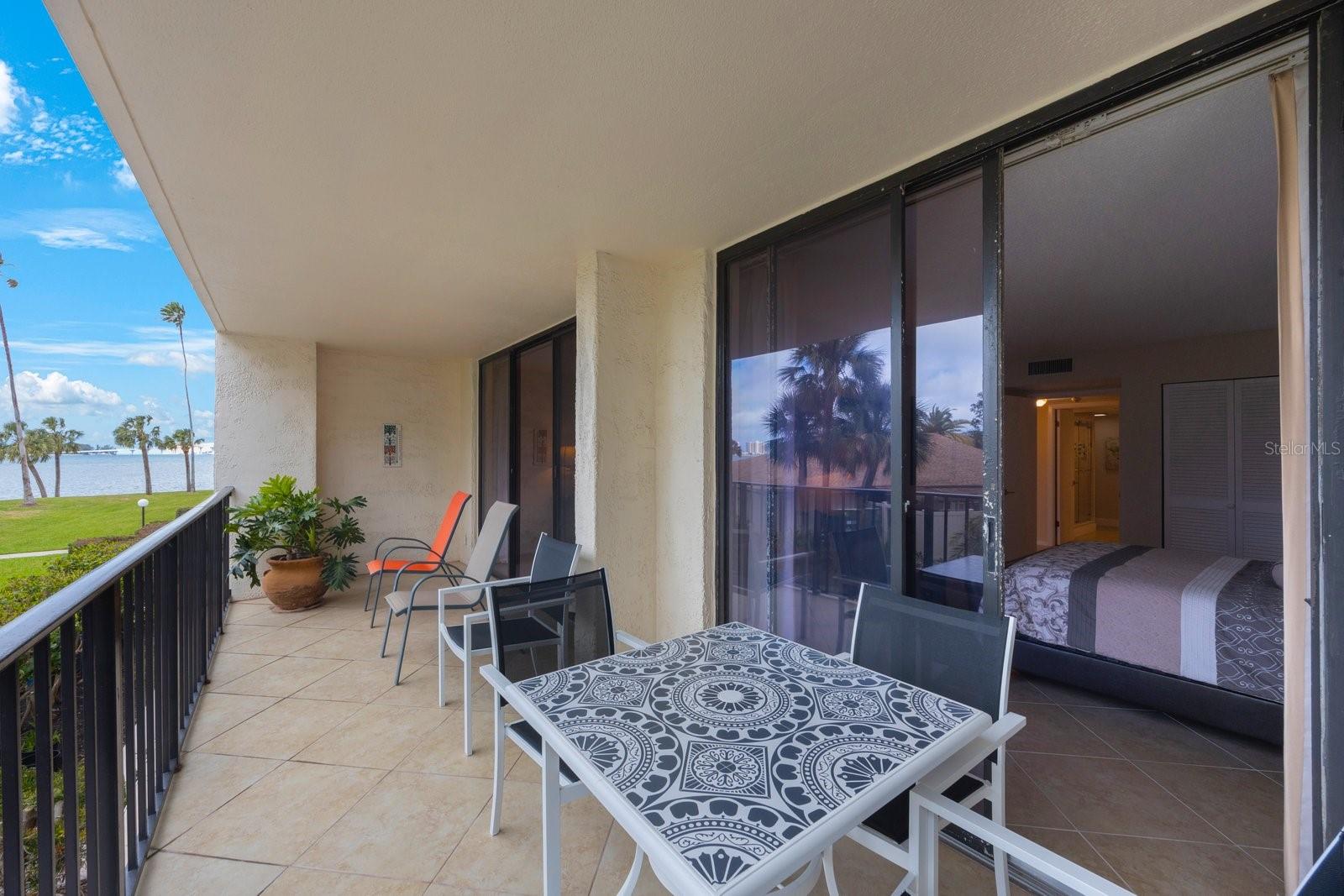 Image 15 of 38 For 100 Oakmont Lane 203