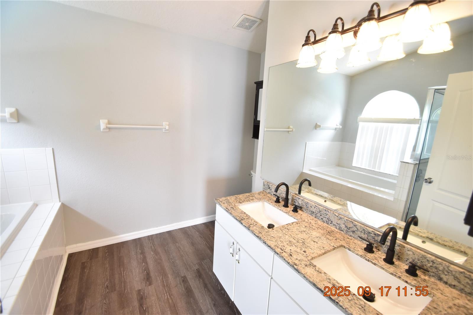 Image 23 of 52 For 24806 Black Creek Court