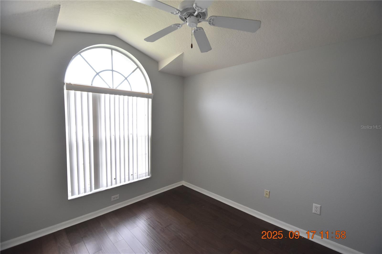 Image 31 of 52 For 24806 Black Creek Court