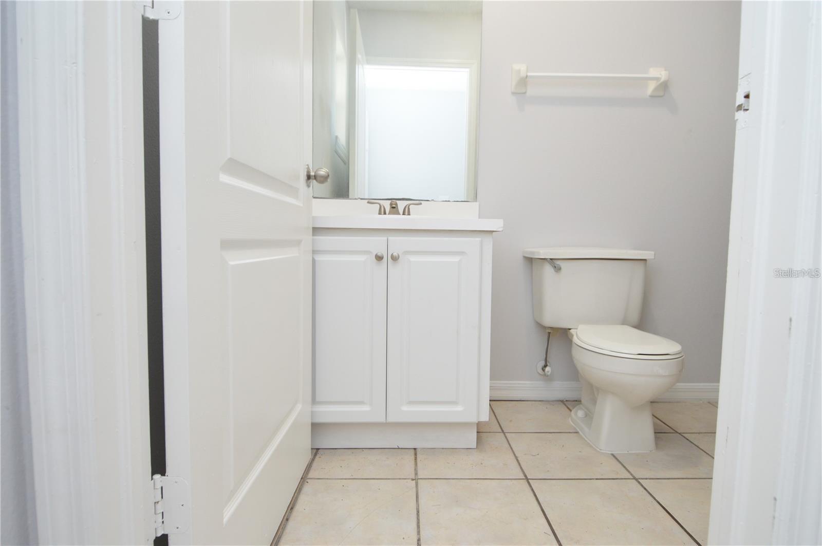 Image 4 of 19 For 3607 Idlewild Avenue Apt 303