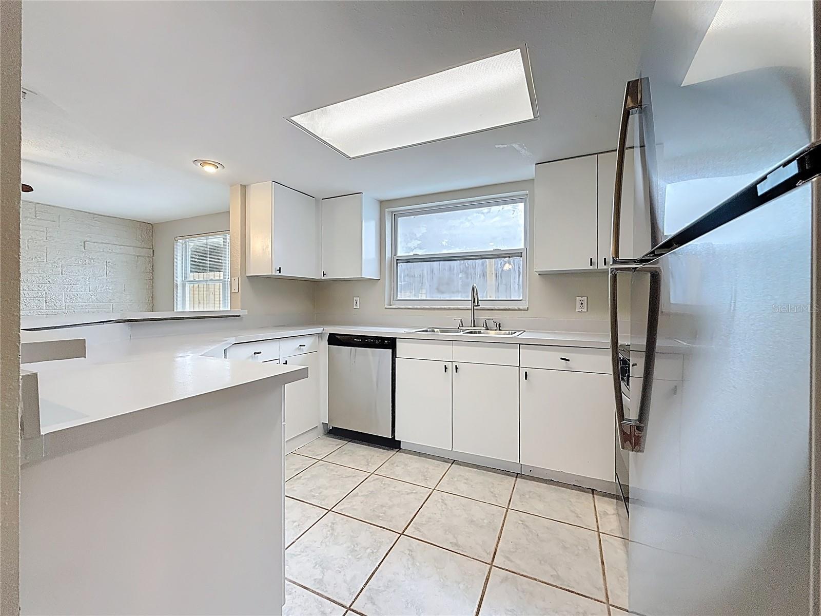 Image 26 of 79 For 1236 Normandy Boulevard