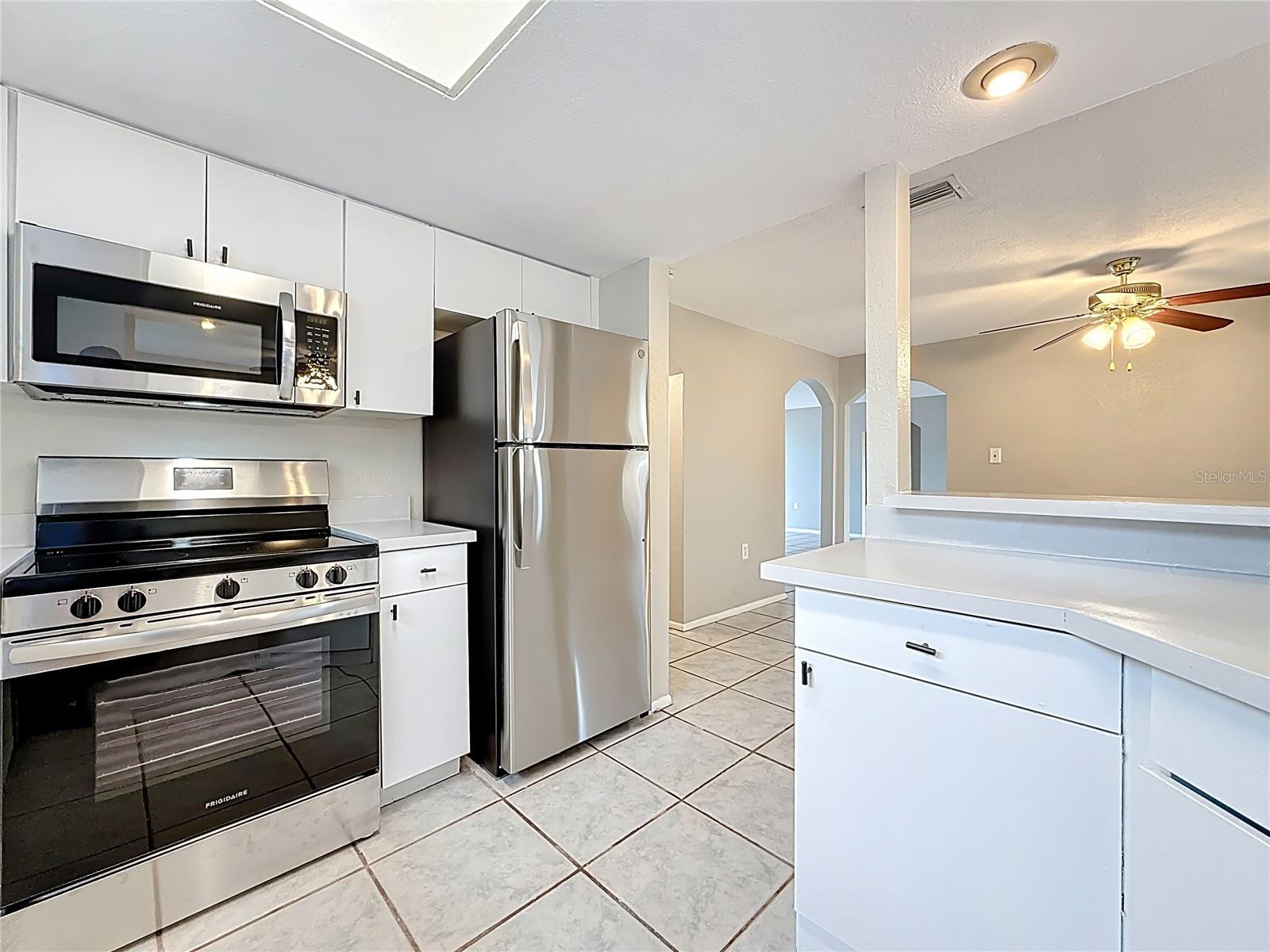Image 31 of 79 For 1236 Normandy Boulevard