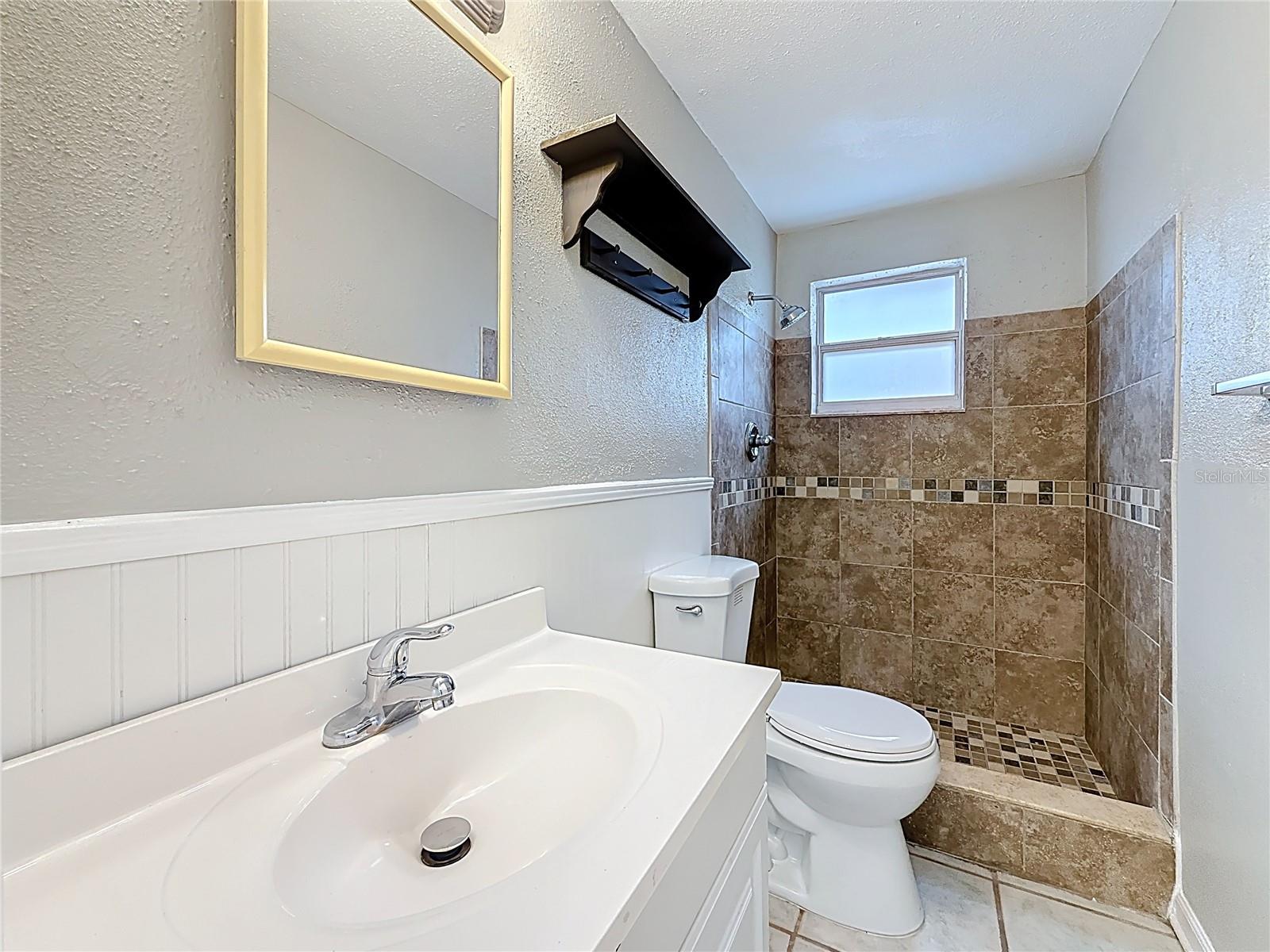 Image 33 of 79 For 1236 Normandy Boulevard