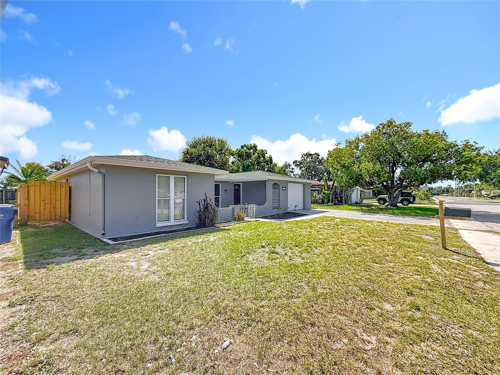 Image 5 of 79 For 1236 Normandy Boulevard
