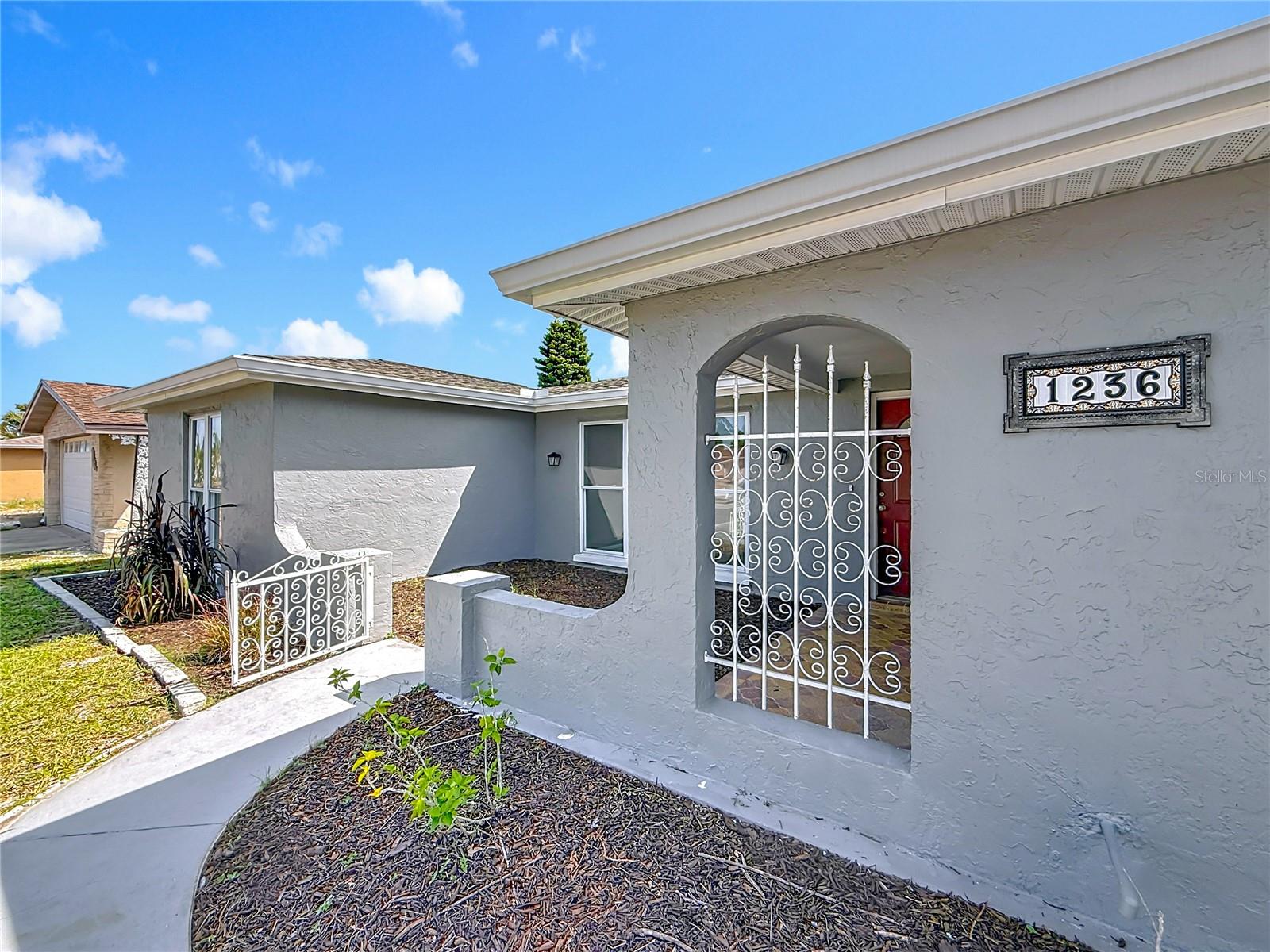 Image 9 of 79 For 1236 Normandy Boulevard