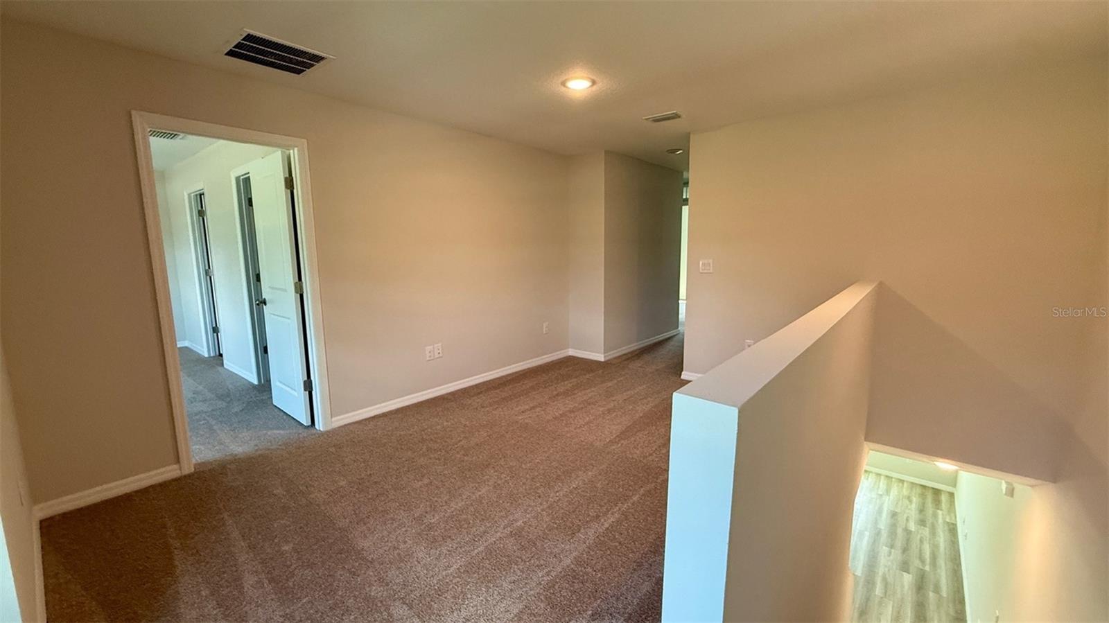 Image 14 of 29 For 37163 Sagemoor Drive