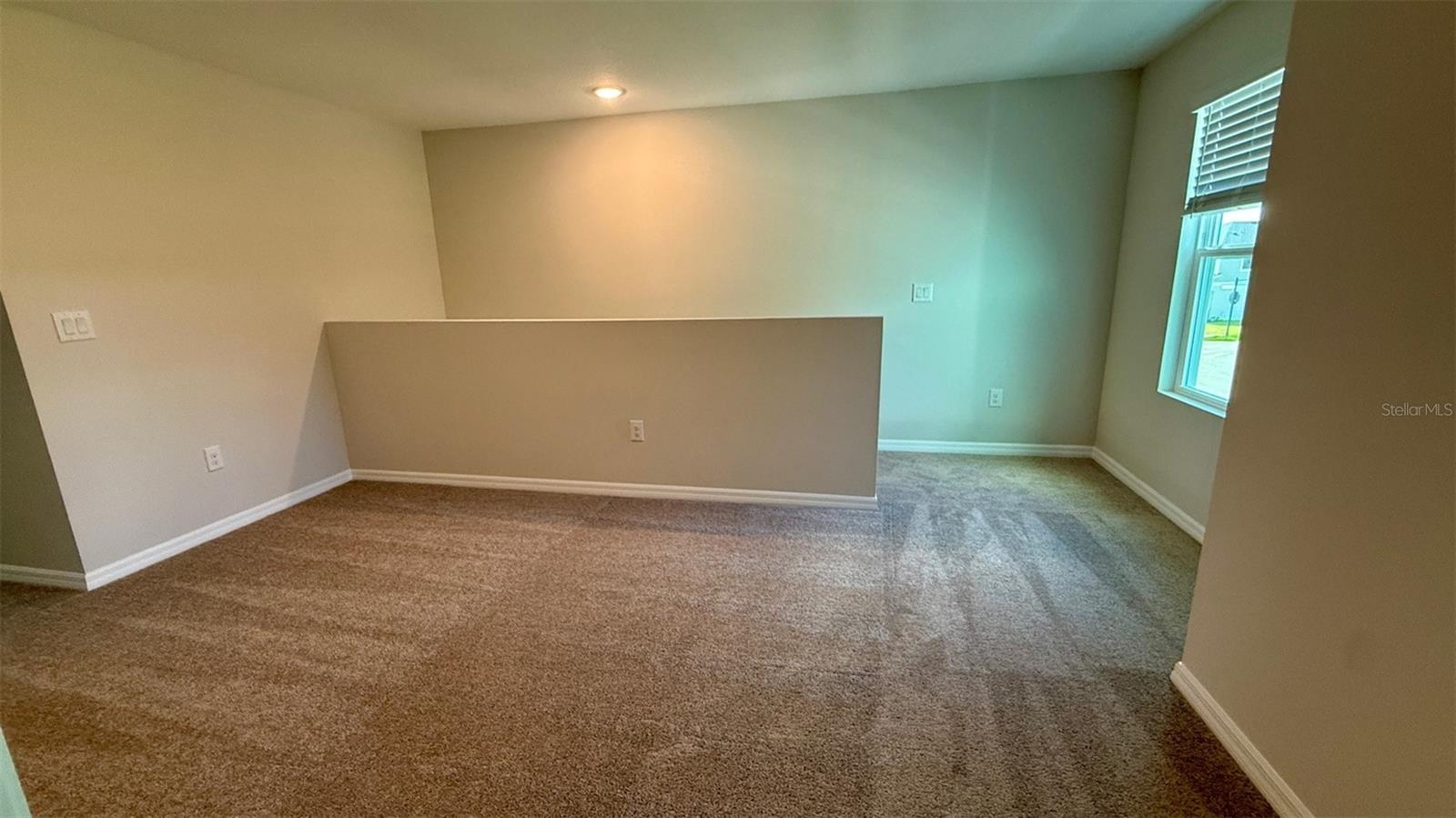 Image 15 of 29 For 37163 Sagemoor Drive