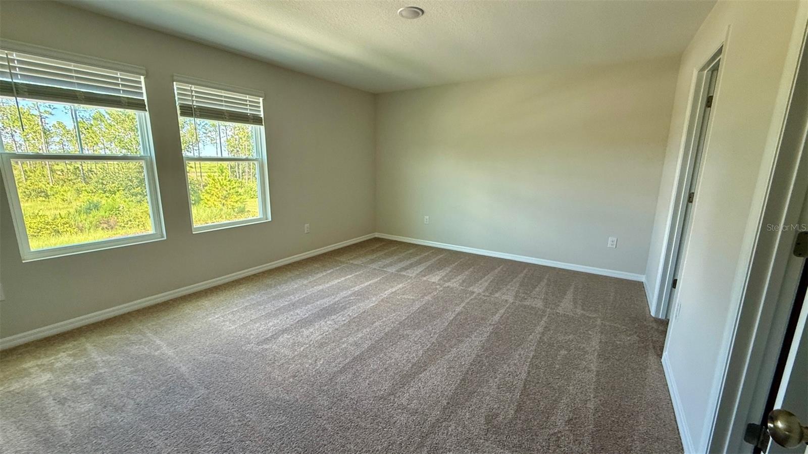 Image 17 of 29 For 37163 Sagemoor Drive