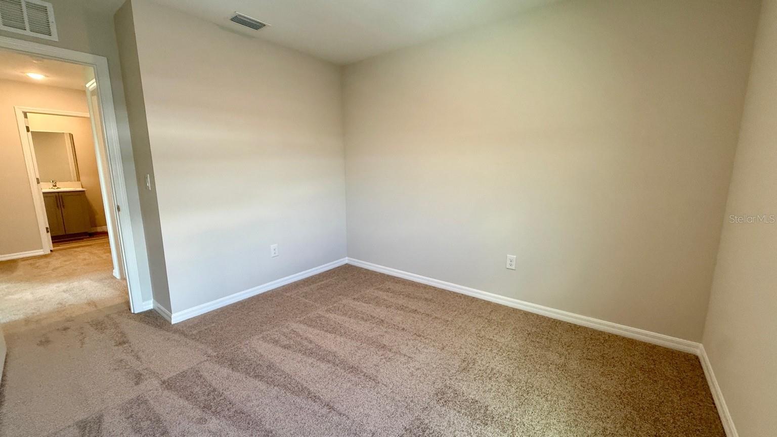 Image 22 of 29 For 37163 Sagemoor Drive