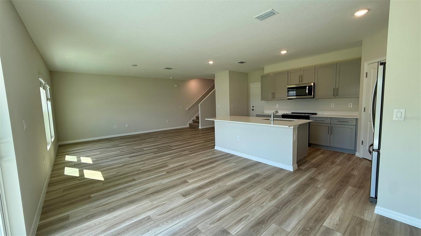 Image 6 of 29 For 37163 Sagemoor Drive