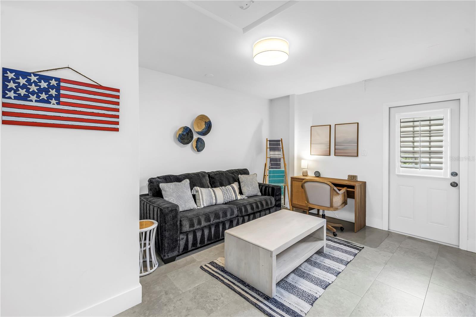 Image 12 of 65 For 3137 Campbell Street