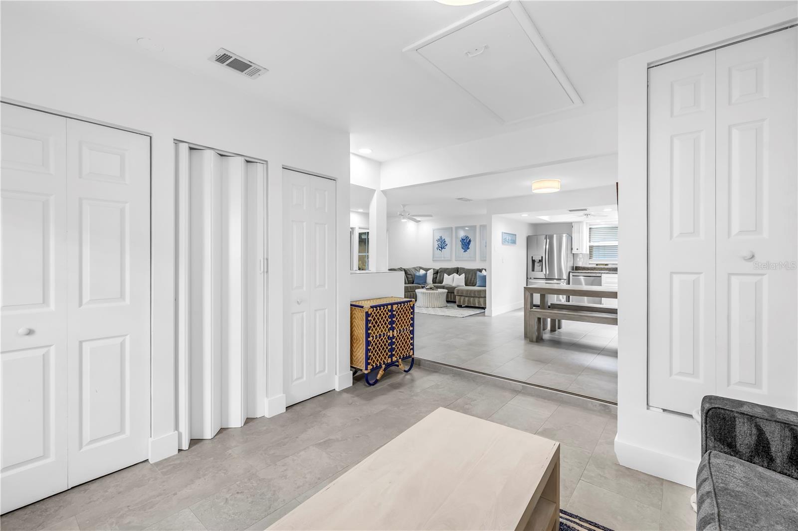 Image 13 of 65 For 3137 Campbell Street