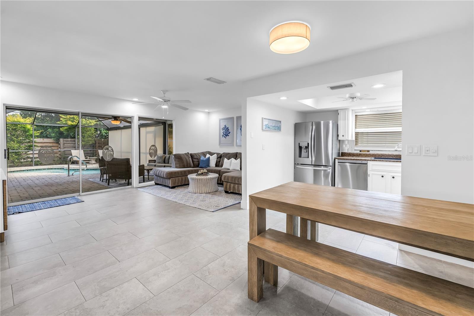 Image 15 of 65 For 3137 Campbell Street