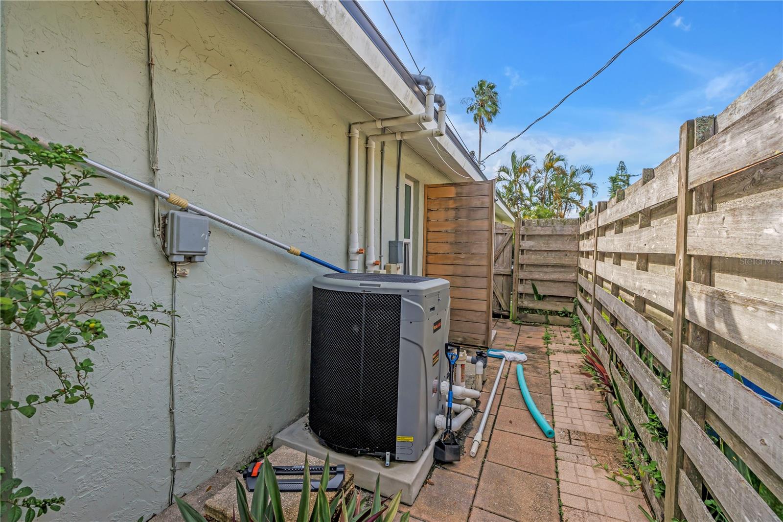 Image 51 of 65 For 3137 Campbell Street