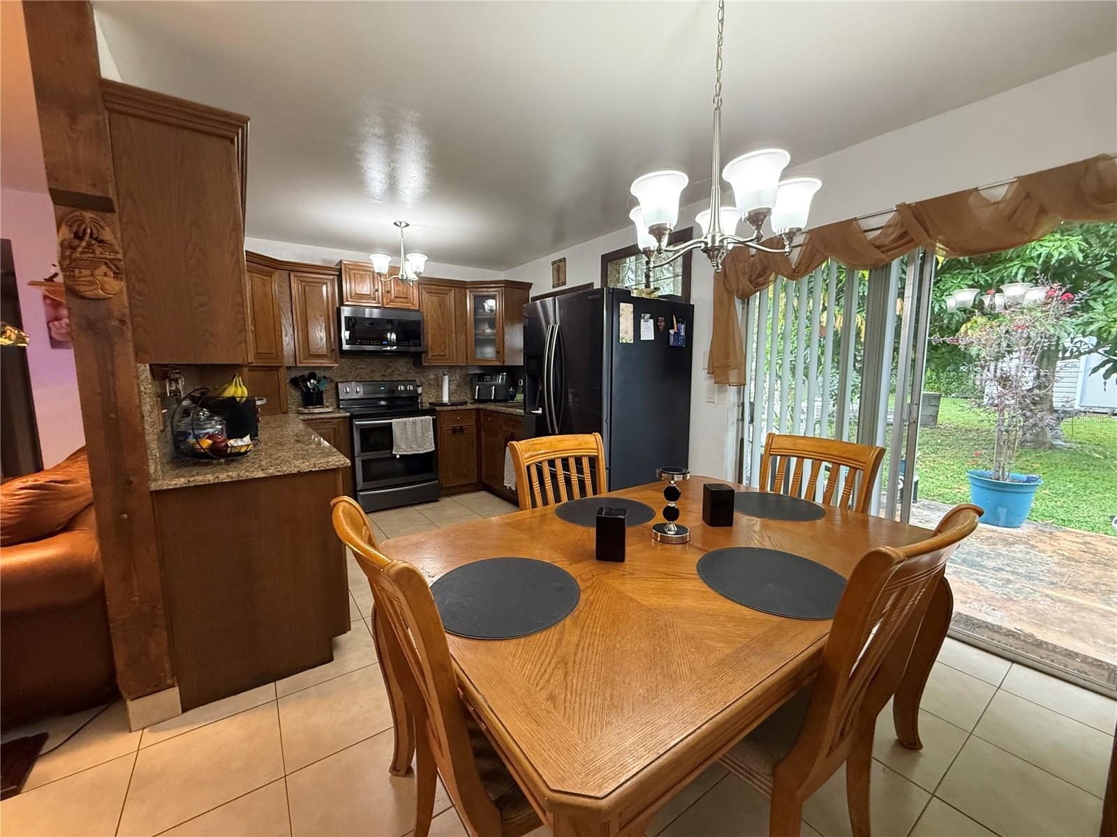 Image 6 of 12 For 6022 Murray Hill Drive