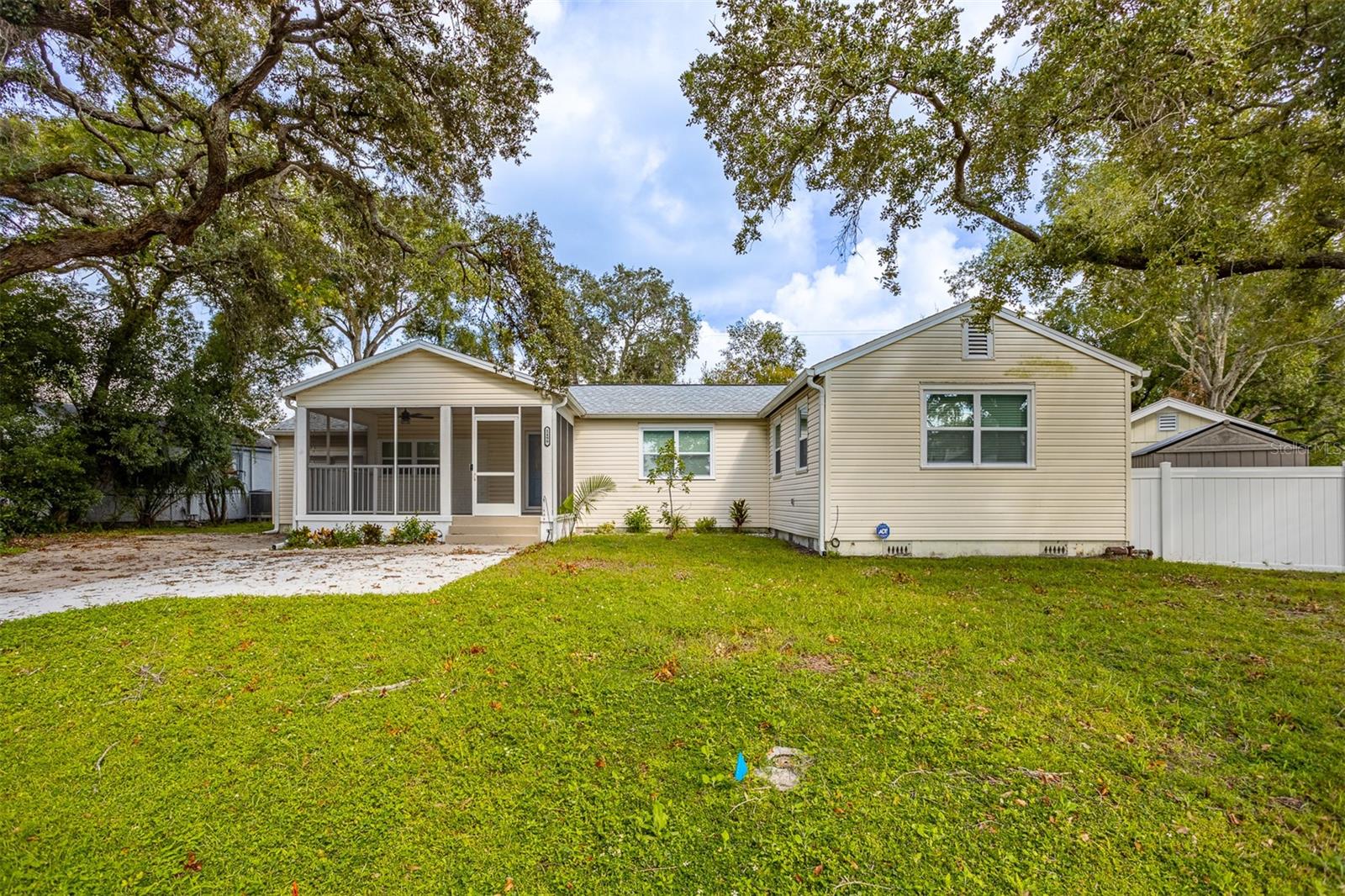 Details for 1499 River Shore Way, TAMPA, FL 33603