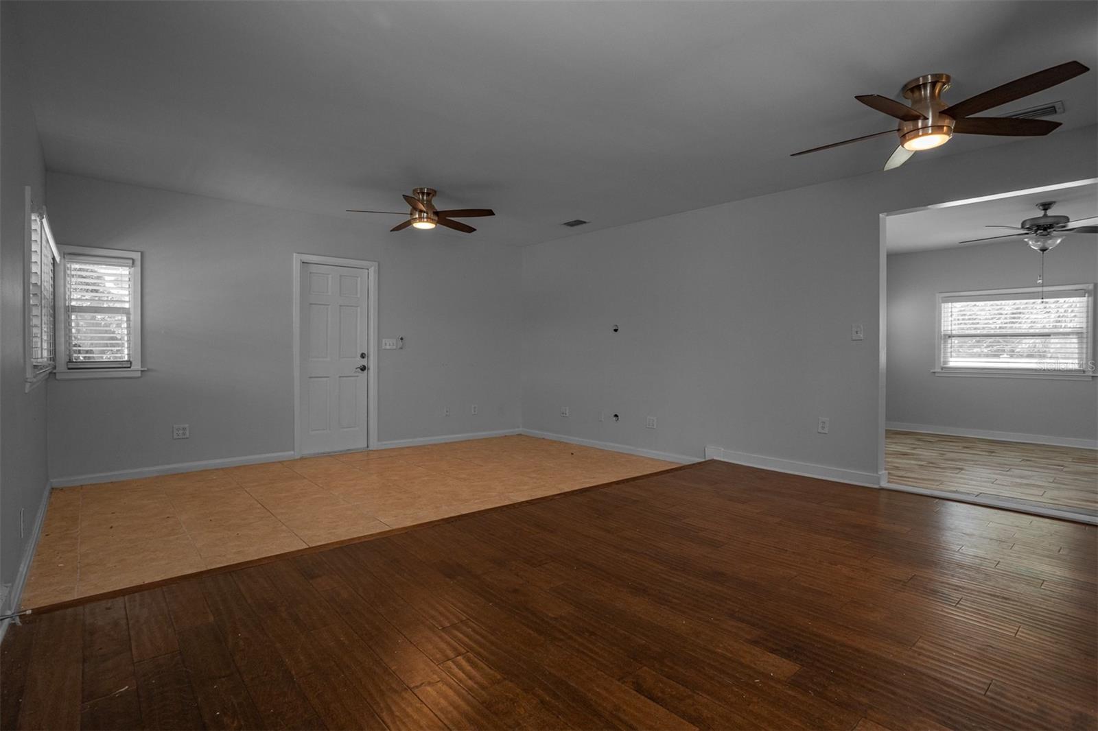 Image 16 of 44 For 1499 River Shore Way