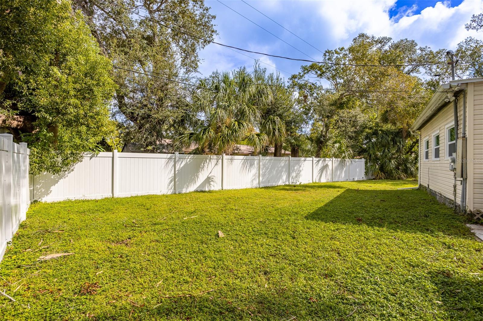 Image 2 of 44 For 1499 River Shore Way