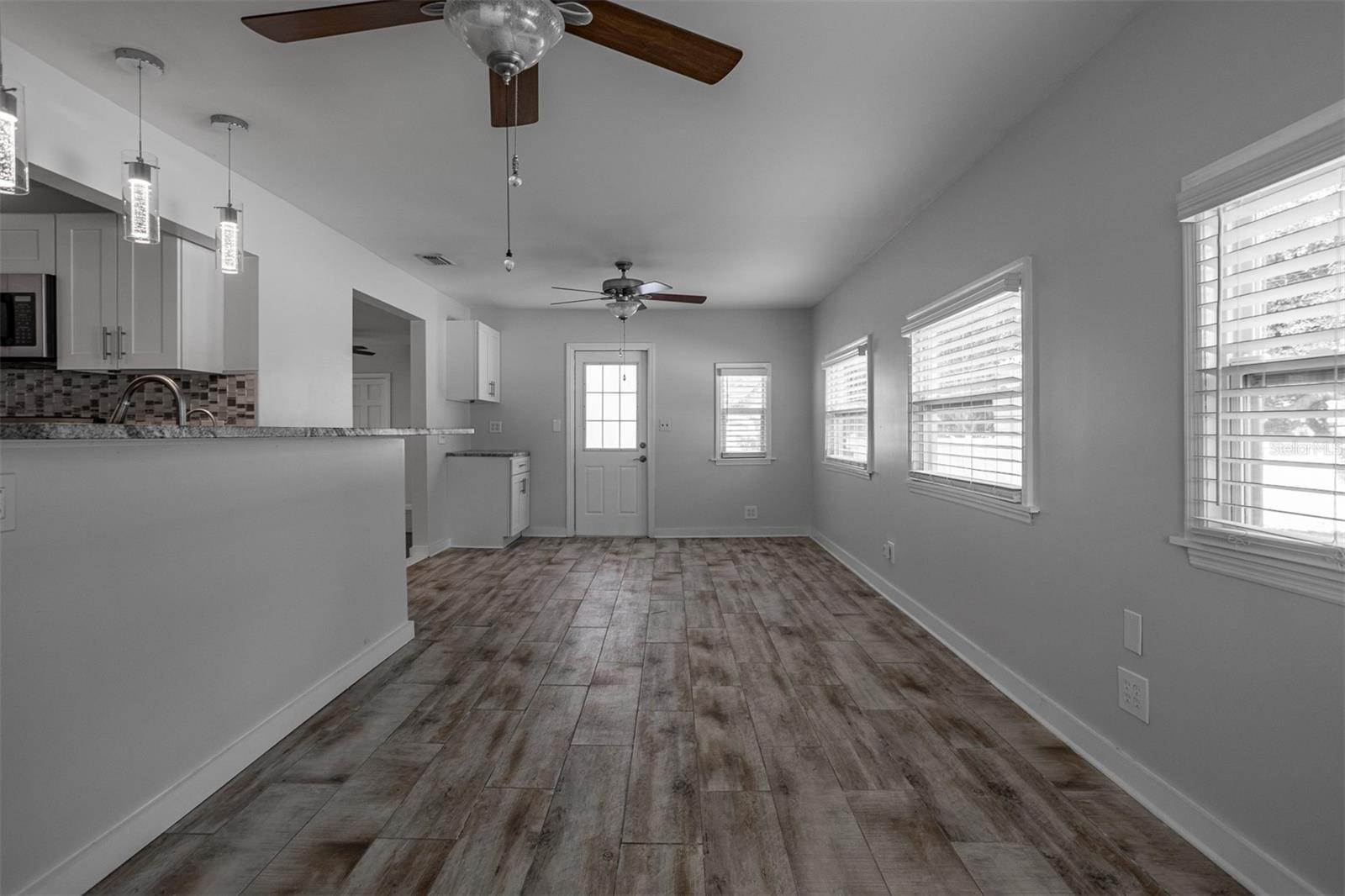 Image 6 of 44 For 1499 River Shore Way