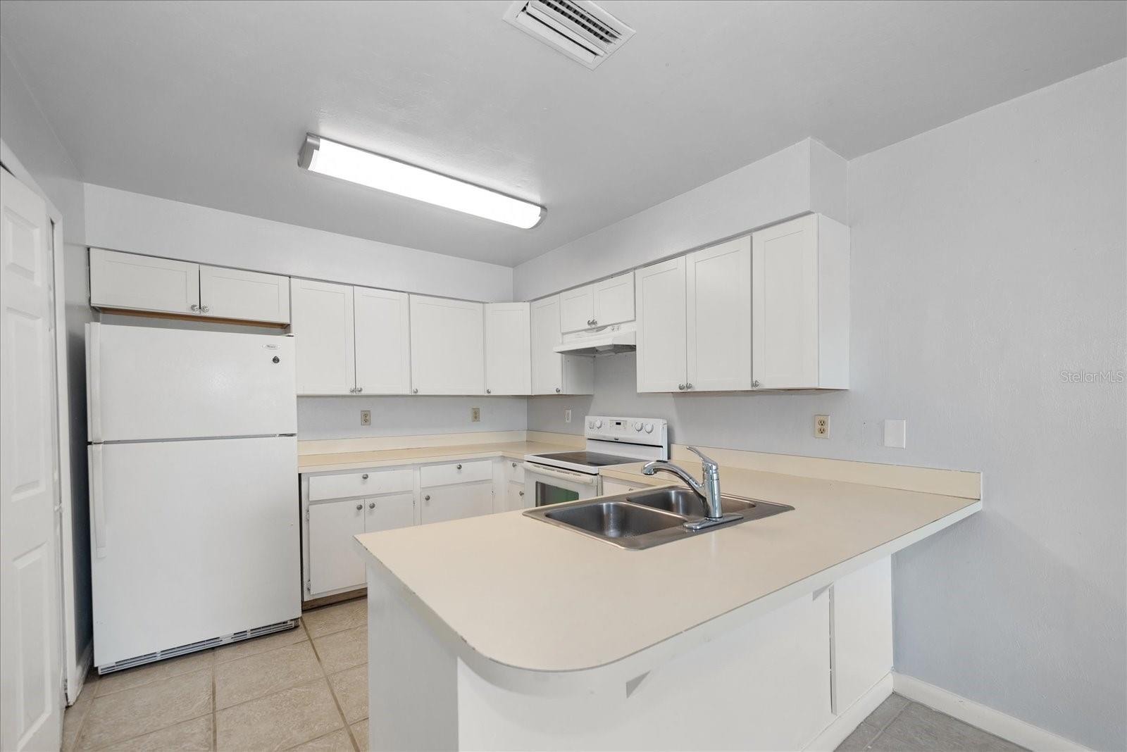 Image 7 of 20 For 1020 8th Terrace