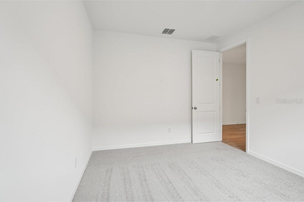 Image 18 of 31 For 2349 Broadbrook Drive
