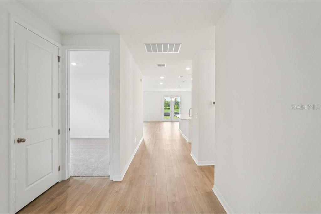 Image 5 of 31 For 2349 Broadbrook Drive