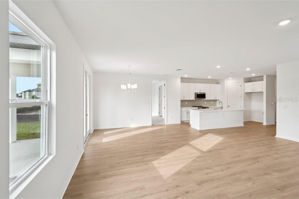 Image 7 of 31 For 2349 Broadbrook Drive