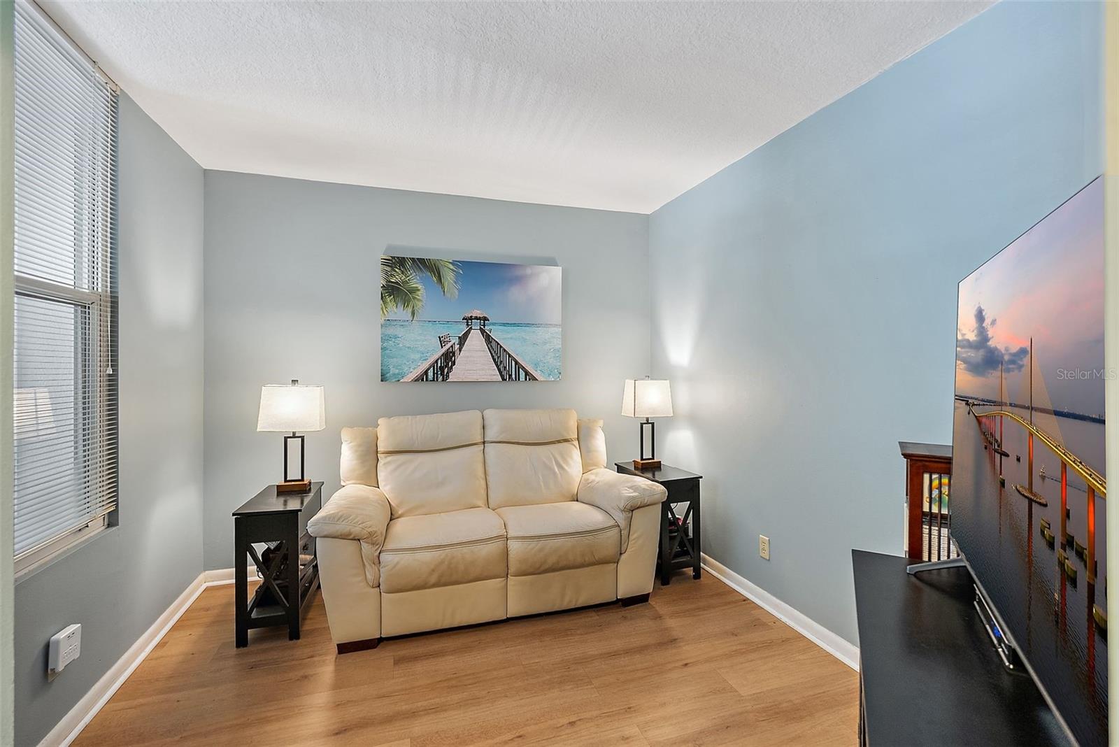 Image 17 of 34 For 5151 Isla Key Boulevard S 223