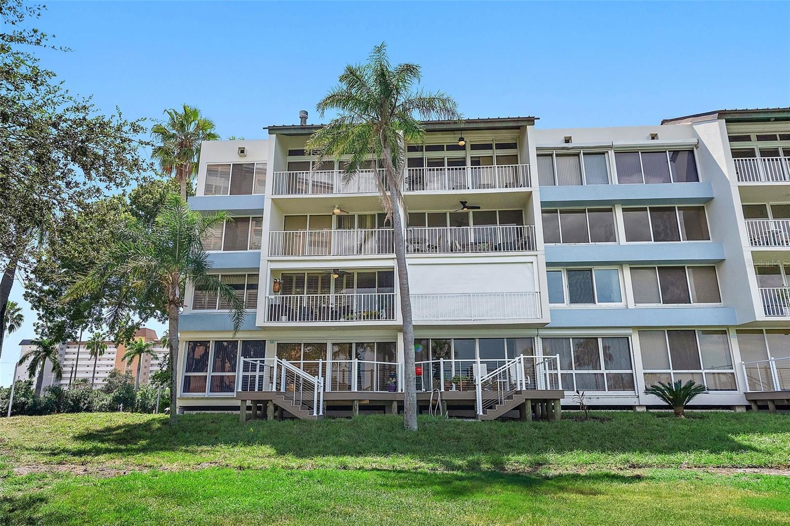 Image 22 of 34 For 5151 Isla Key Boulevard S 223