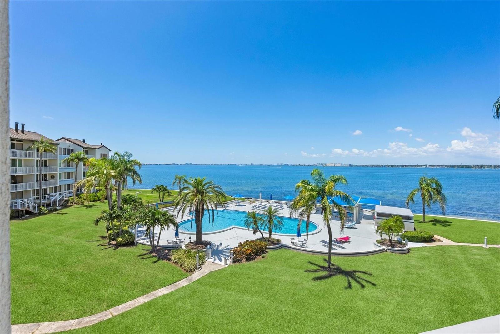 Image 24 of 34 For 5151 Isla Key Boulevard S 223