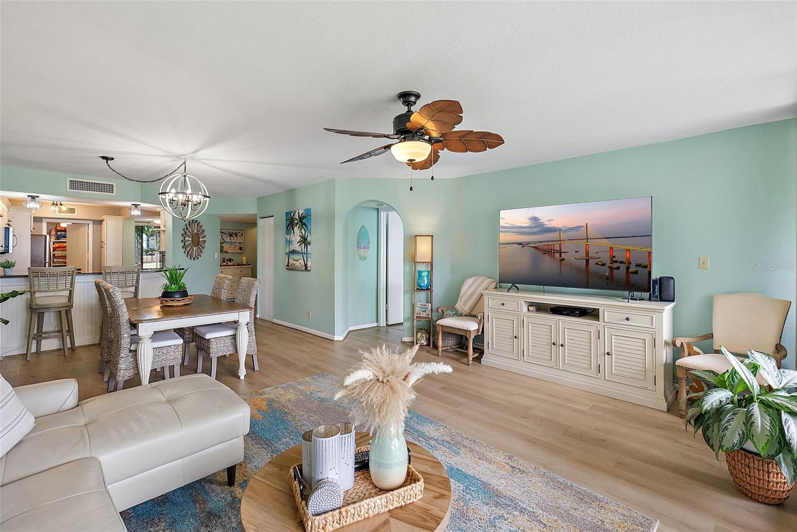 Image 6 of 34 For 5151 Isla Key Boulevard S 223