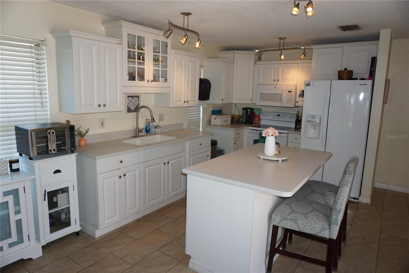 Image 3 of 16 For 331 44th Avenue N