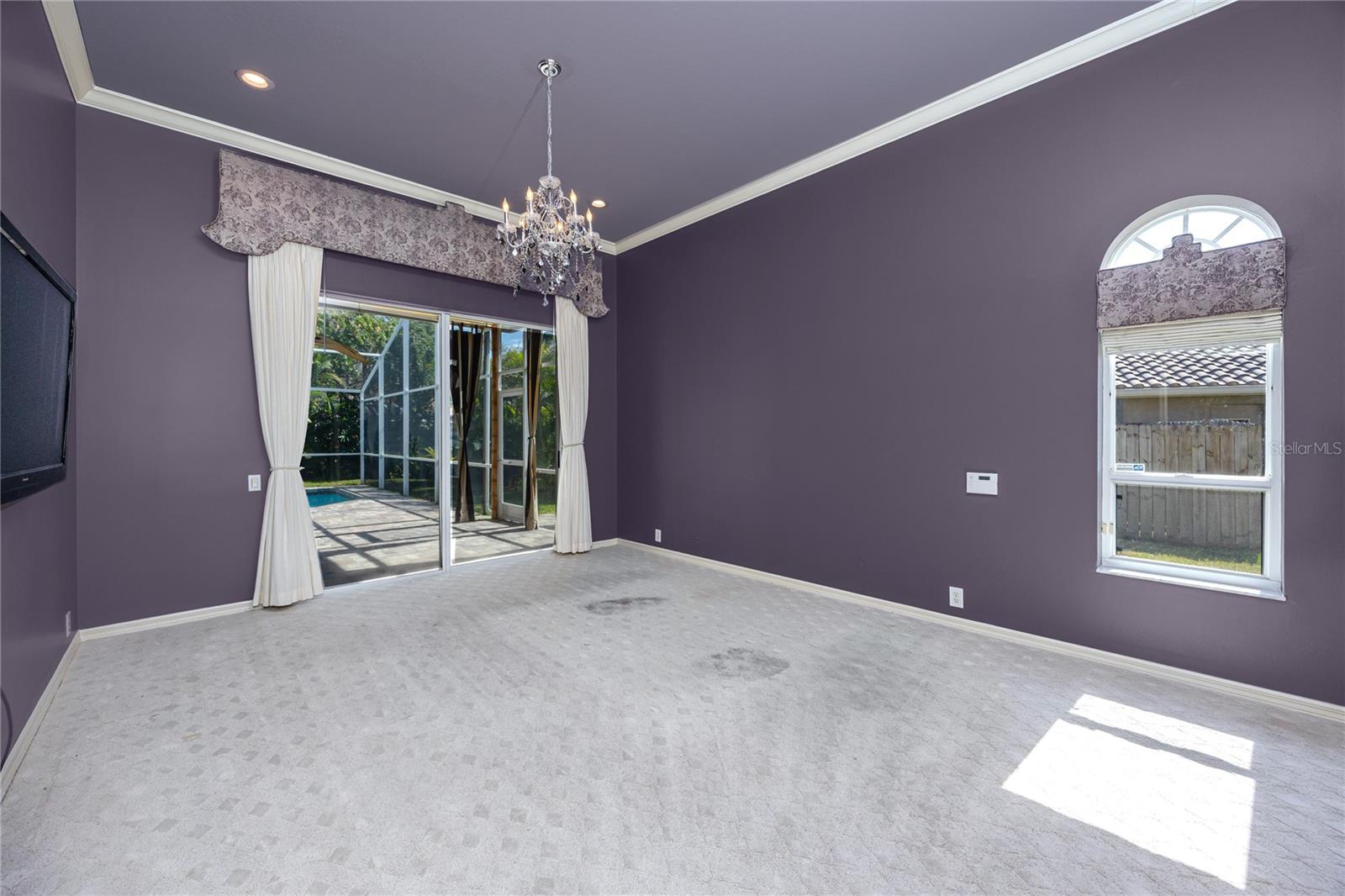 Listing photo id 42 for 1471 Briargrove Way