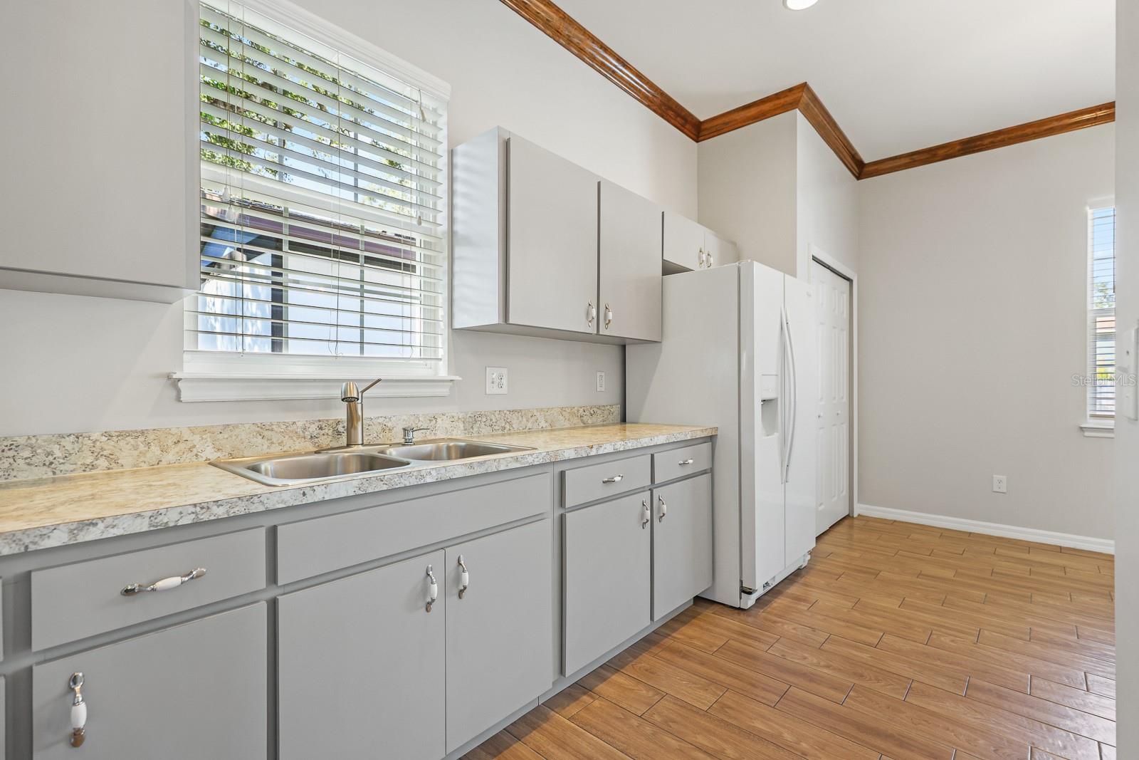 Image 10 of 15 For 9713 Lorrayne Road