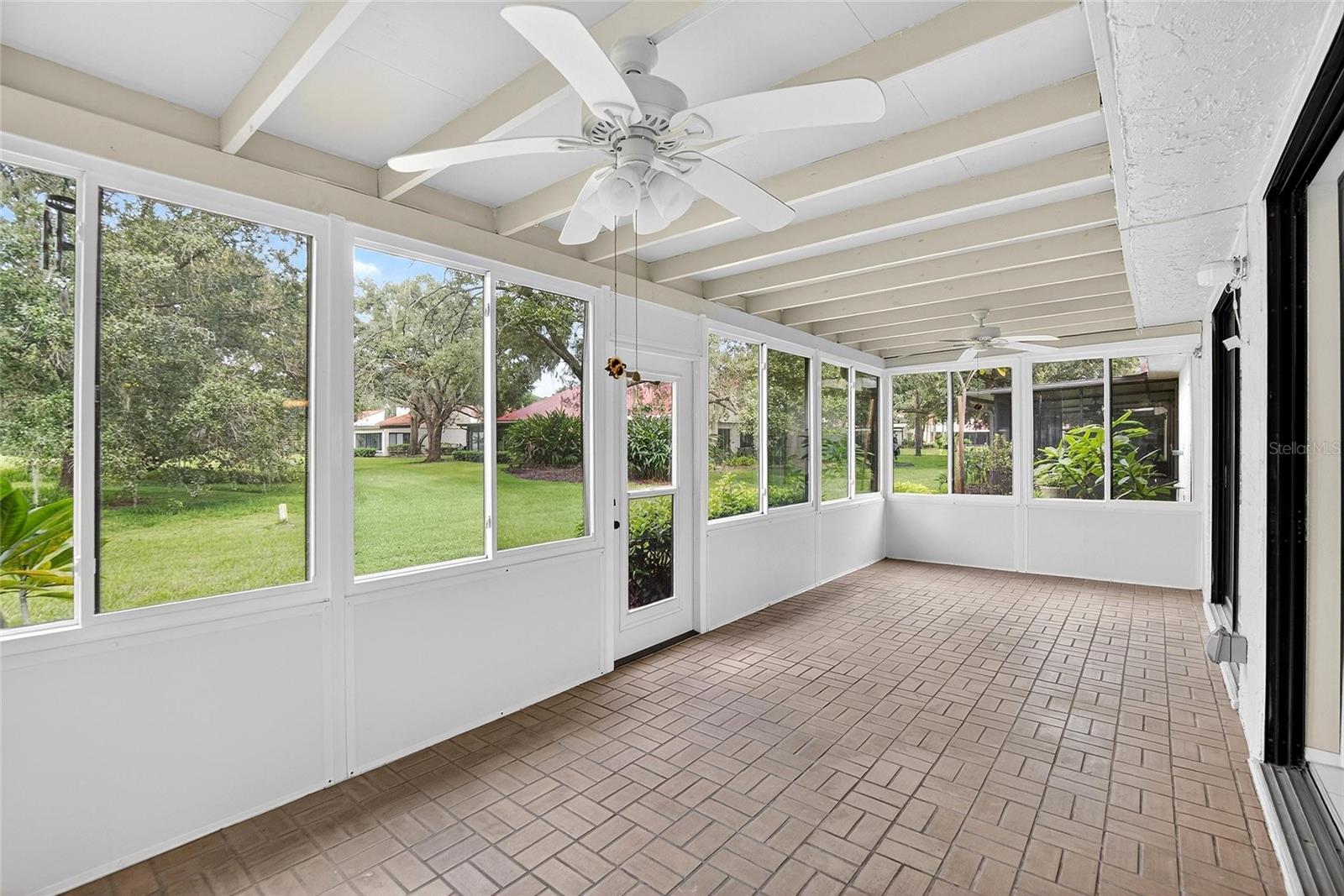 Image 47 of 58 For 304 Valencia Court N