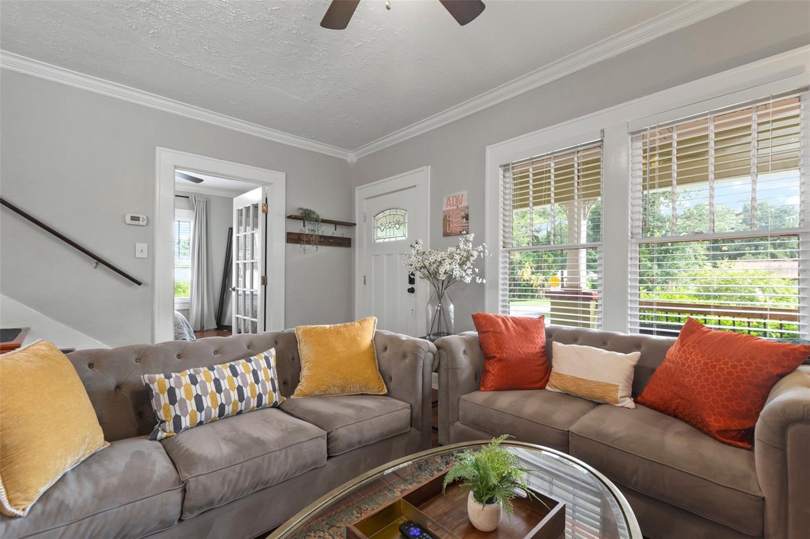 Image 13 of 47 For 812 River Heights Avenue
