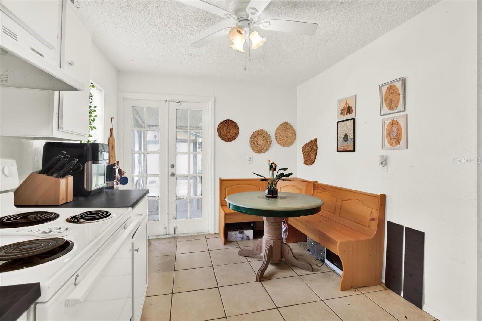 Image 7 of 24 For 7311 Ardenwood Street